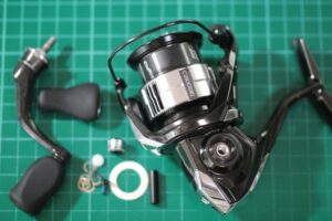 【使用僅か】シマノ 23 ヴァンキッシュ 2500S カスタムハンドル付 ♡ 左が自分 右はぱぱ👨 #23ヴァンキッシュ#C2500S#SHIMANO #カスタム